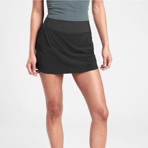 Athleta Run With It 14" Skort Black, Medium